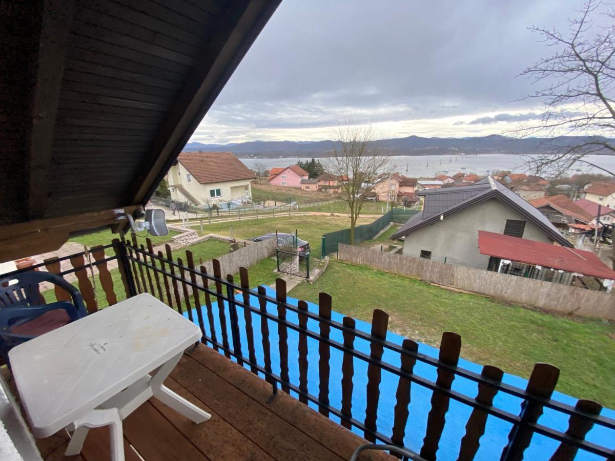 Asja Guest House Lukavac Dış mekan fotoğraf
